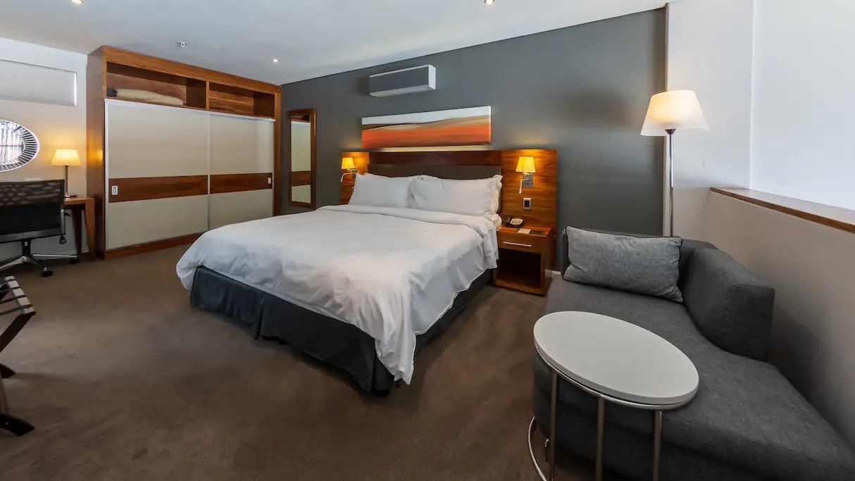 DoubleTree by Hilton Cape Town - Upper Eastside